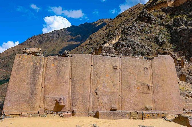 Sacred Valley Full-Day Private Tour from Urubamba & Ollantaytambo - Maras Salt Mines: the famous salt terraces and a quick, unforgettable walk