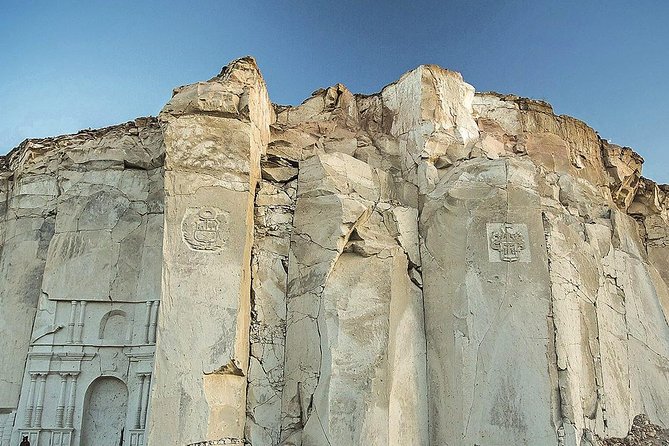 Sillar Route in Arequipa and viewpoint of the Volcanoes - Sillar Route basics: what you’re really touring