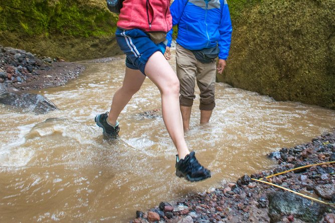 Trekking, Waterfalls and Thermal Baths - Capua Waterfall, El Tigre Hot Springs, and Yura Viejo: the big idea