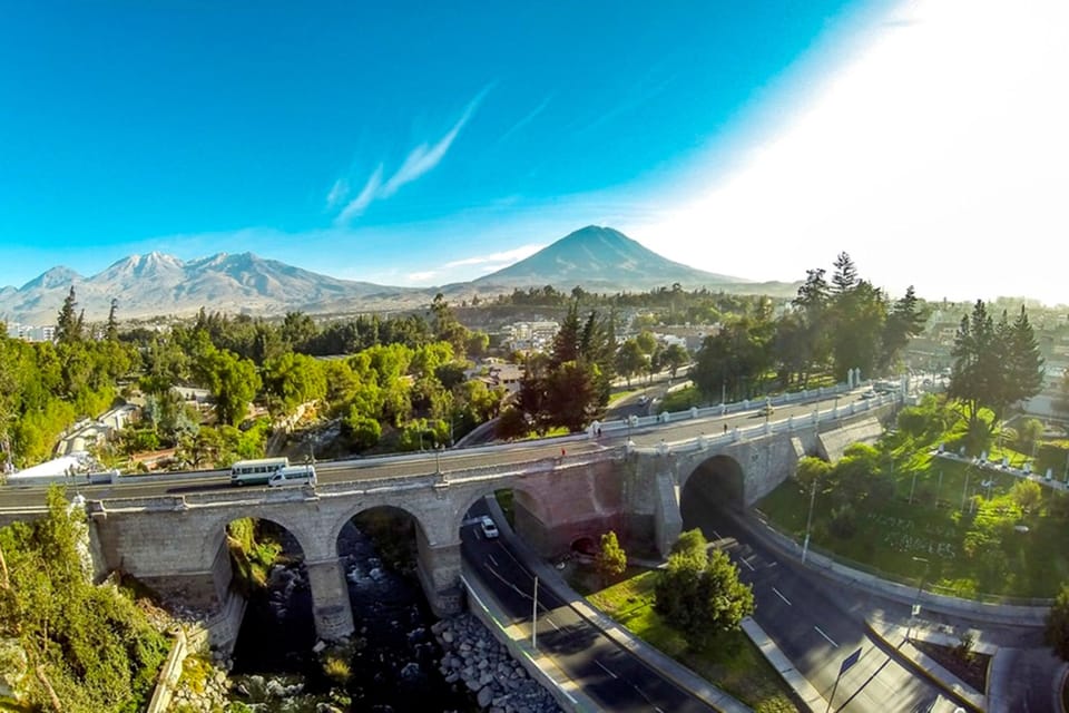 Walking tour in the Historic Center of Arequipa - Mundo Alpaca: camelids, a small zoo, and fiber shopping
